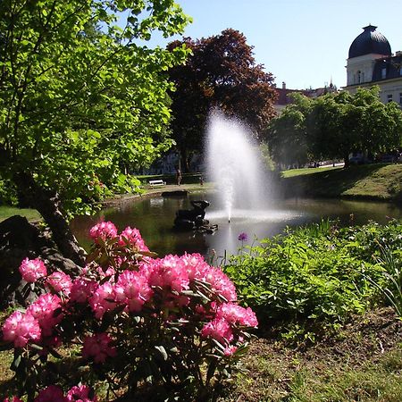 Hotel Maxim Mariánské Lázně Eksteriør bilde