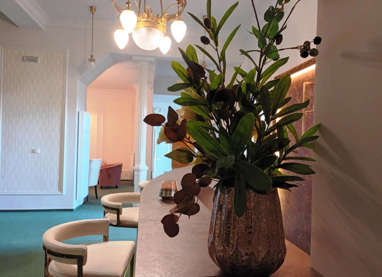 Hotel Maxim Mariánské Lázně Eksteriør bilde