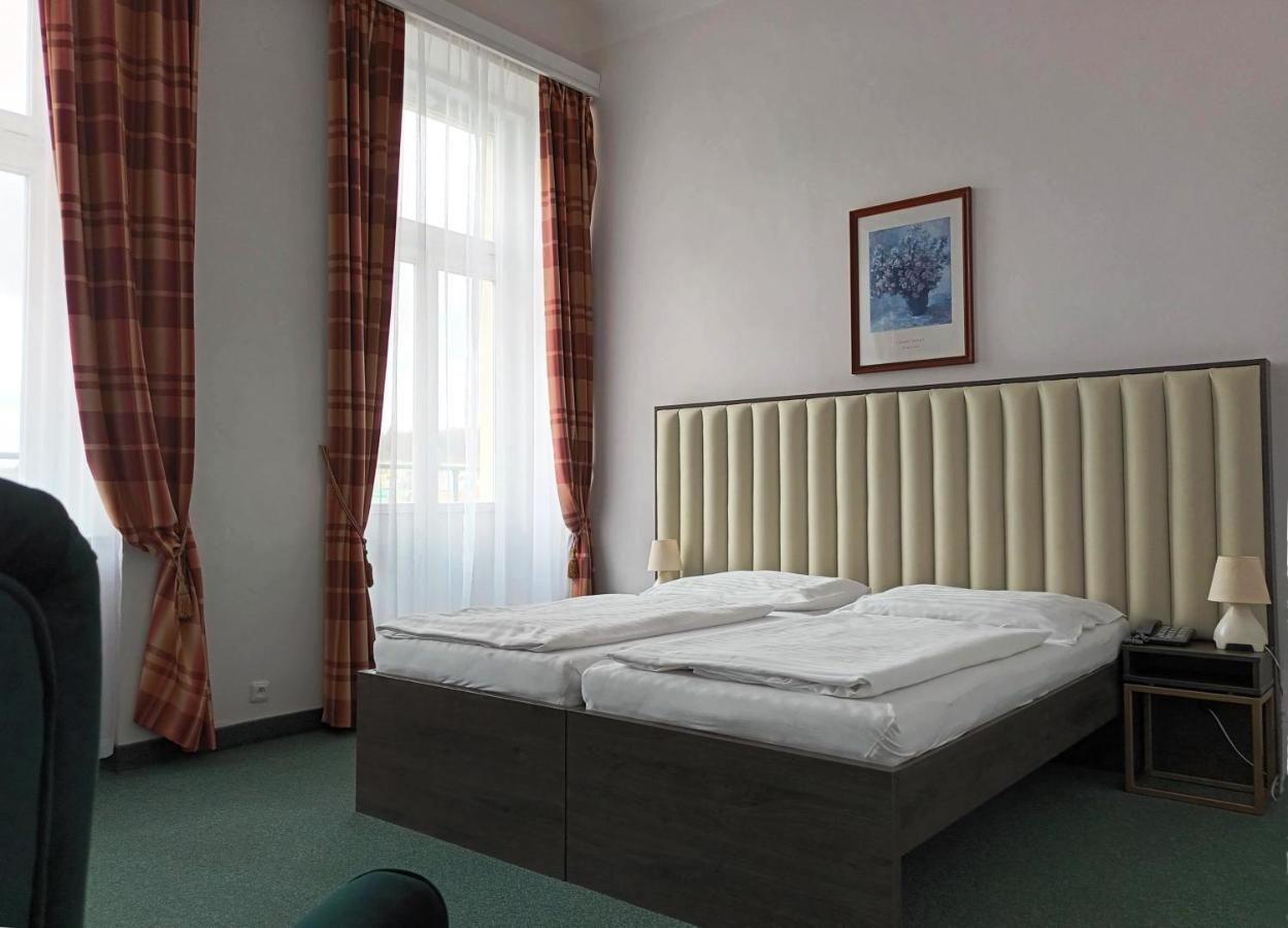 Hotel Maxim Mariánské Lázně Eksteriør bilde