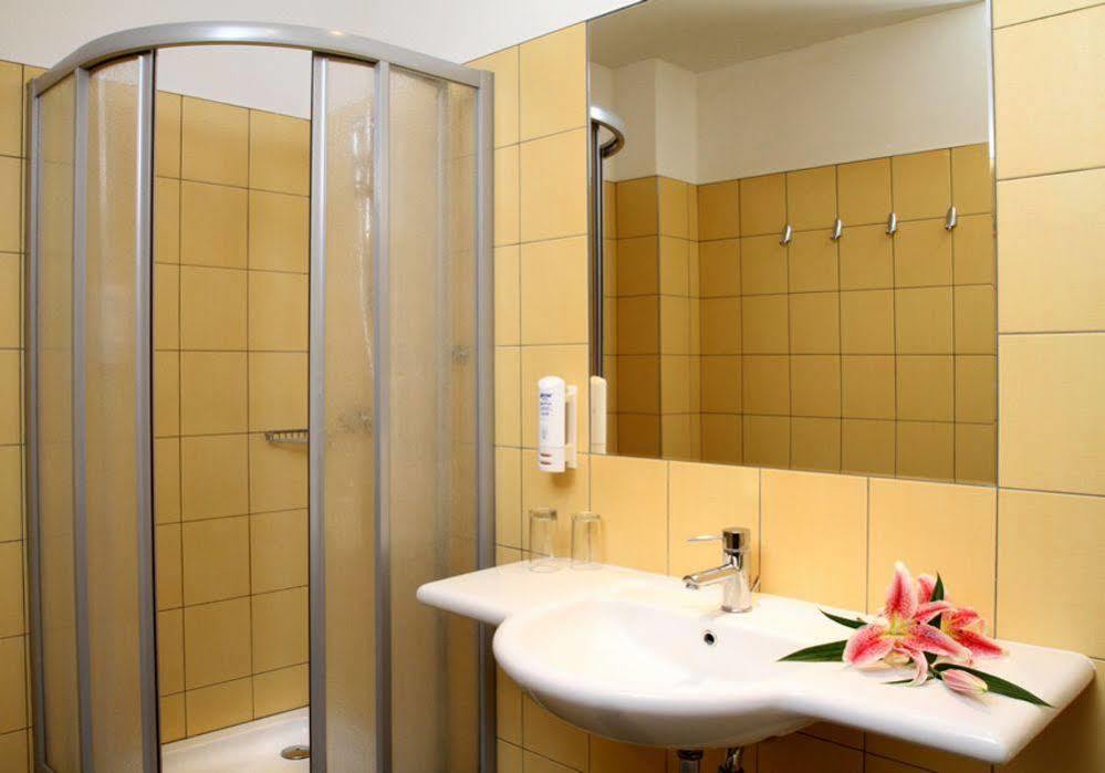 Hotel Maxim Mariánské Lázně Eksteriør bilde